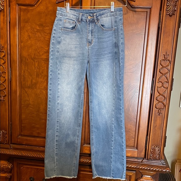 Pretty Garden Wide Leg Jeans Size 8 - Picture 5 of 8
